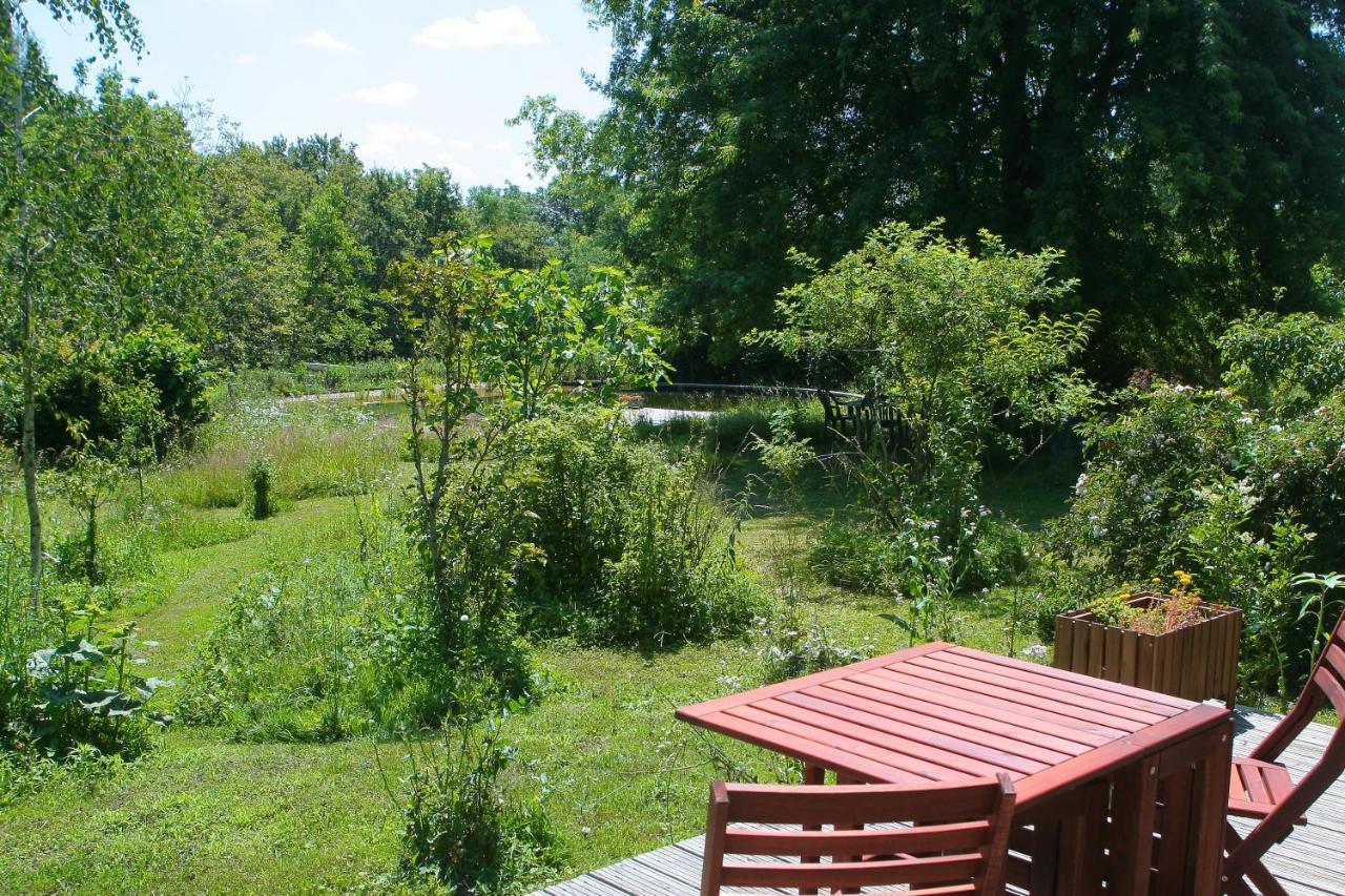 Ecolieu Le Chant Du Temps Bed & Breakfast Saint-Usuge ภายนอก รูปภาพ
